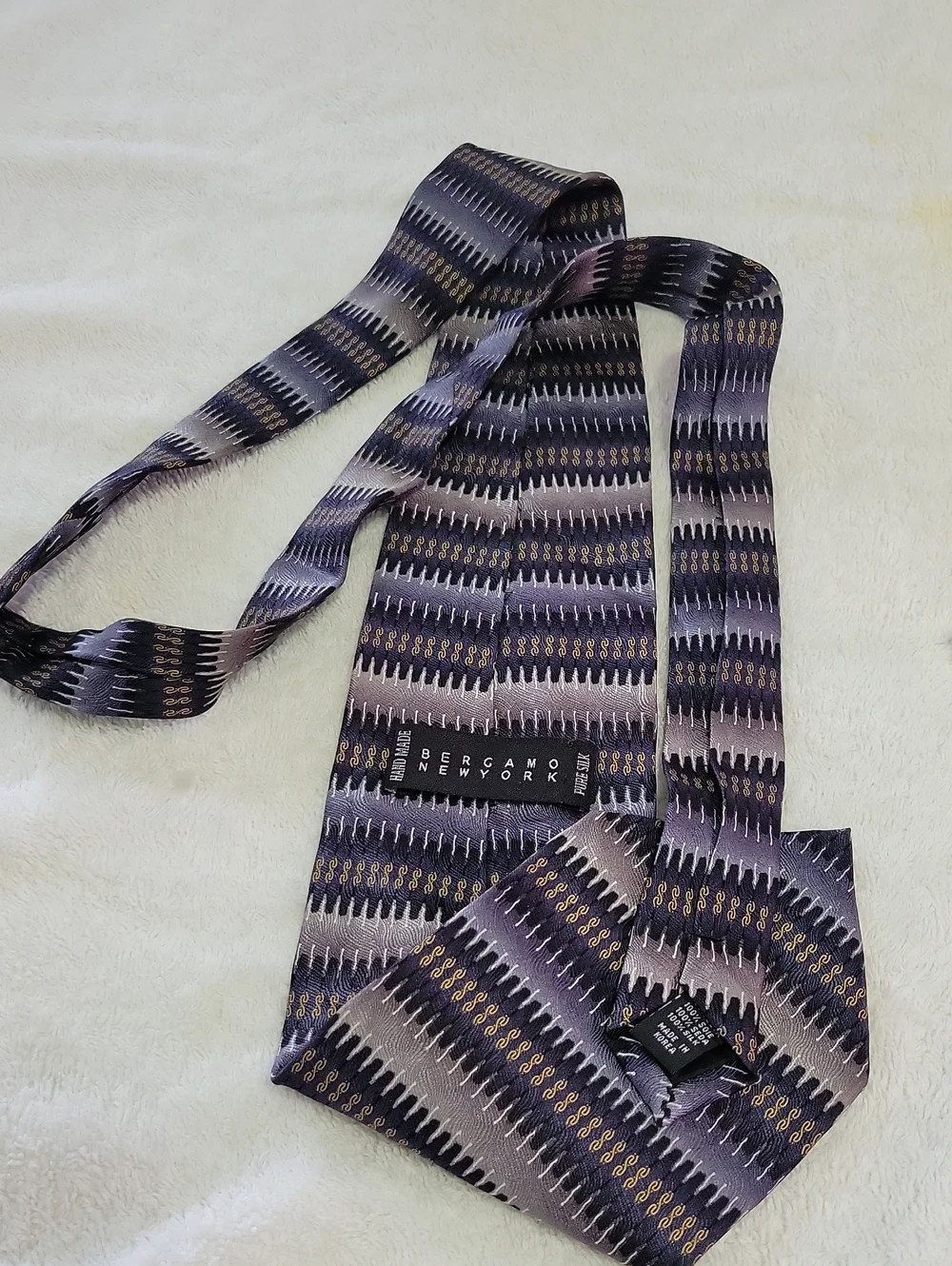 Bergamo New York Men's Patterned Black and Gray Hand Made Silk Tie .